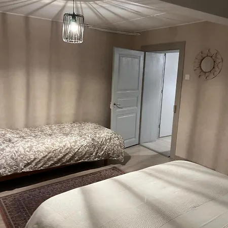 Apartman Cozy F2 On The Ground Floor In A Residential Building *